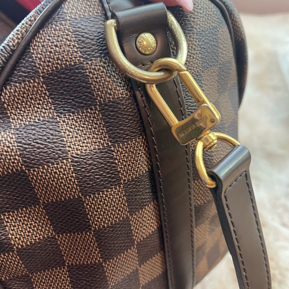 EUC Louis Vuitton Speedy 30 Damier Ebene with shoulder strap - Picture 6 of 9
